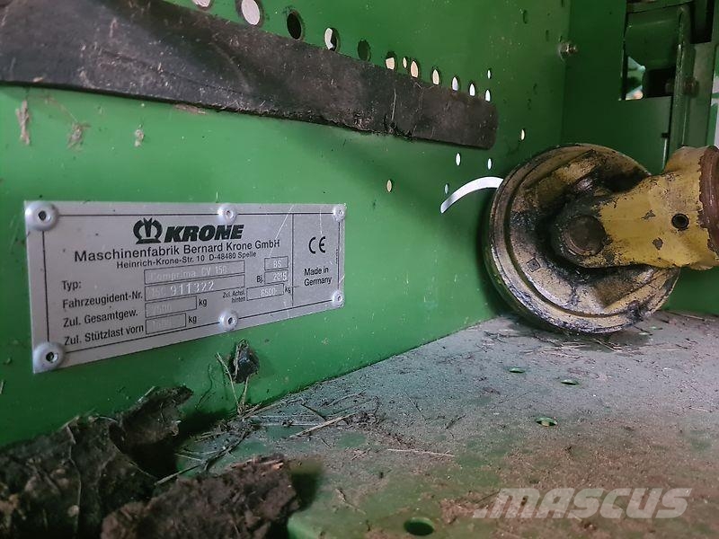Krone Comprima CV 150 CX ラウンドベーラー