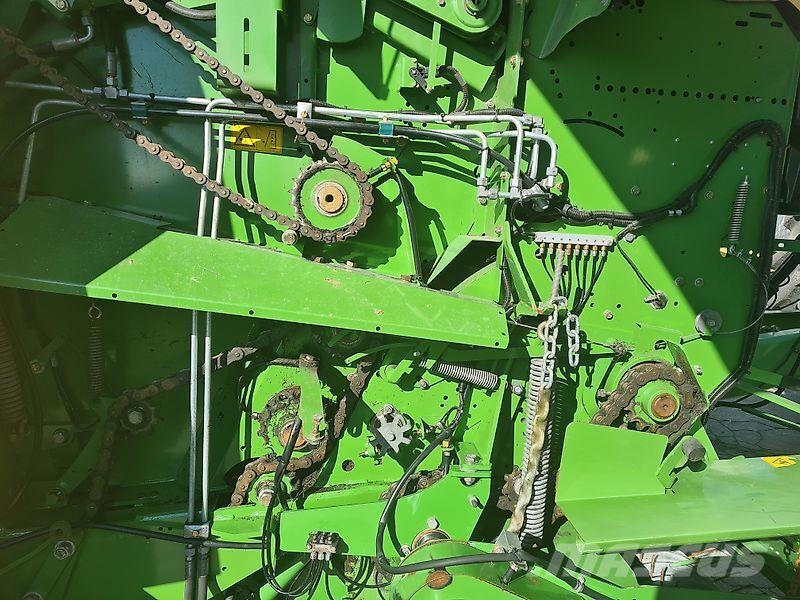 Krone Comprima CV 150 CX ラウンドベーラー