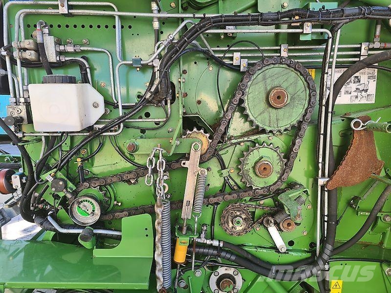Krone Comprima CV 150 CX ラウンドベーラー