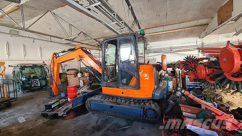 Neuson 2,5-25 Мини екскаватори < 7 т