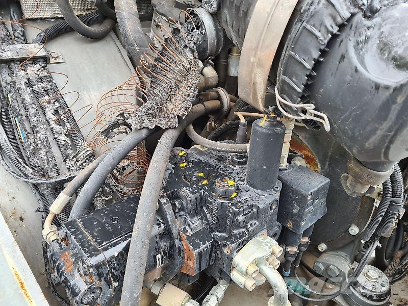 Paus SL655 Tekerlekli yükleyiciler