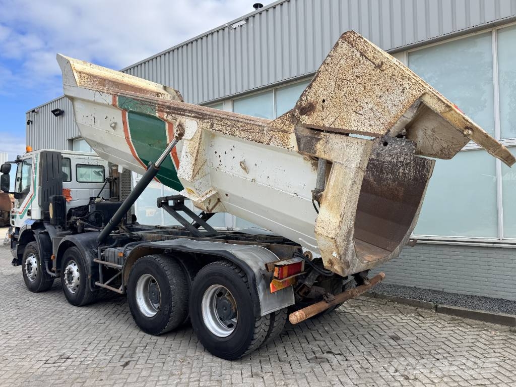 Iveco Trakker 450 Tipper trucks