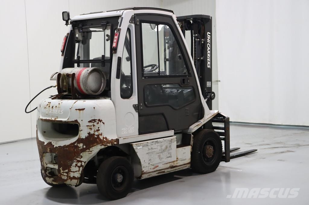 Nissan U1D2A25LQ LPG (dujiniai) krautuvai