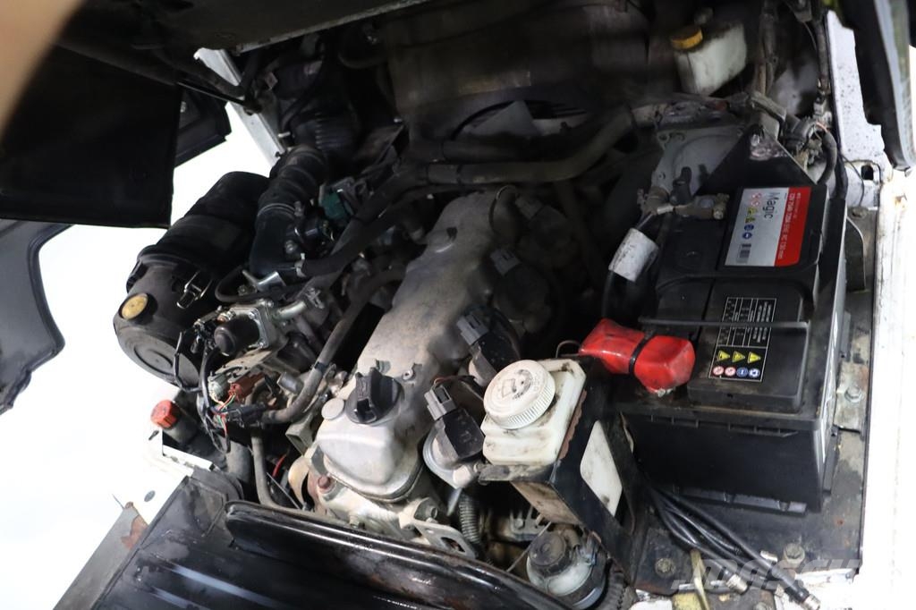 Nissan U1D2A25LQ LPG (dujiniai) krautuvai
