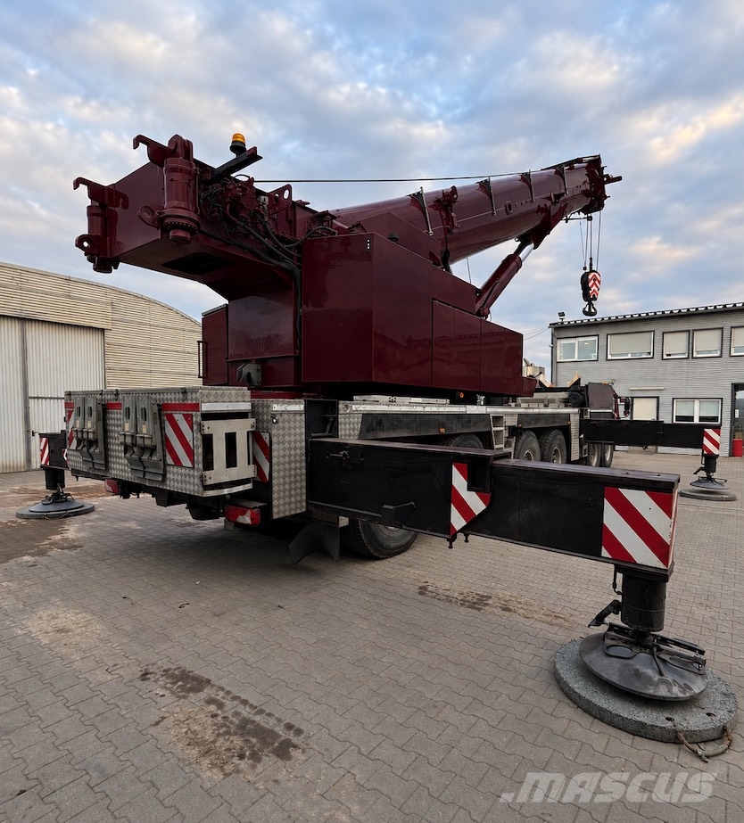 Grove GMK 6300 L Macara pentru orice teren