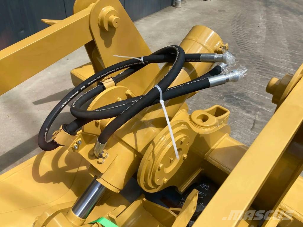 CAT D6 Escarificadores