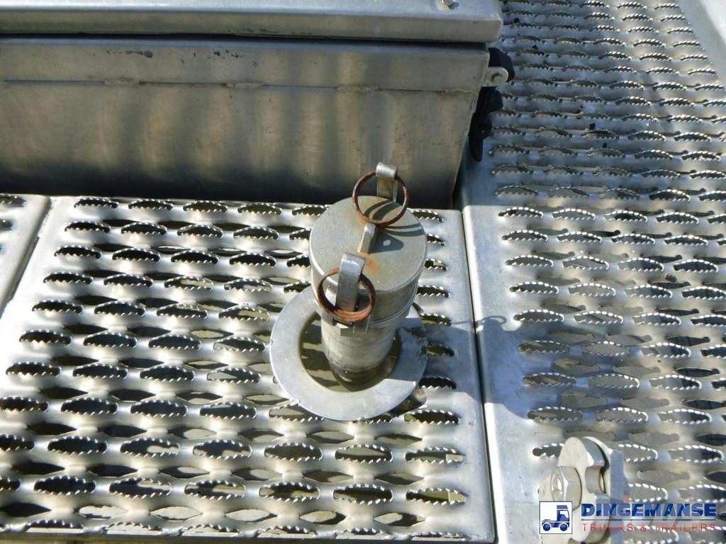Magyar Chemical tank inox 33 m3 / 1 comp Semirremolques cisterna
