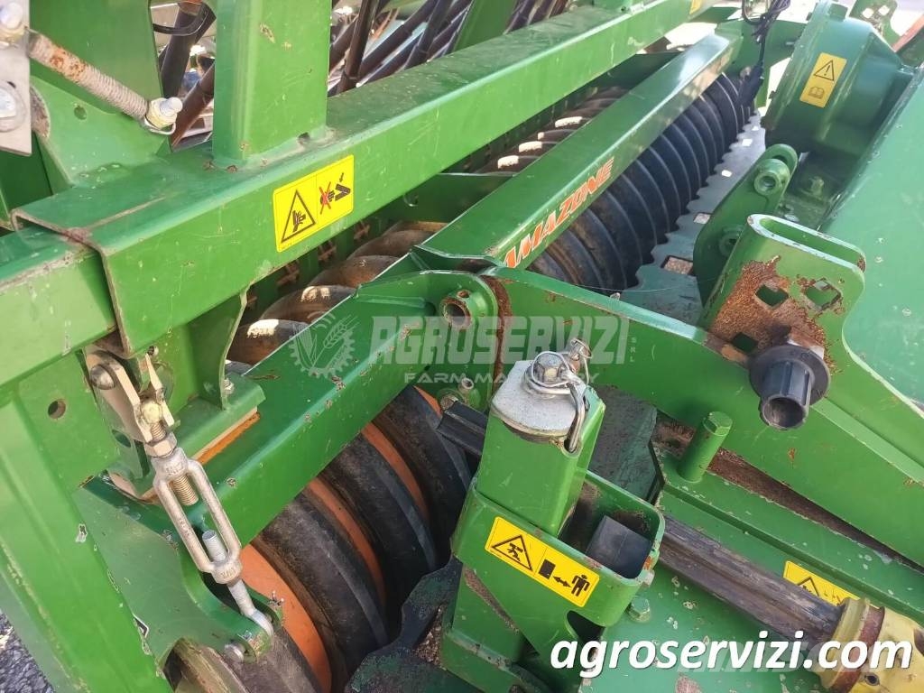 Amazone AD 303 Kombinované sejačky