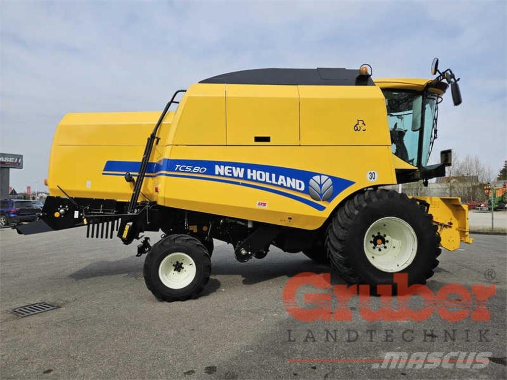 New Holland TC 5.80 Mietitrebbiatrici