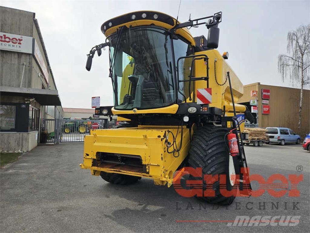New Holland TC 5.80 Mietitrebbiatrici
