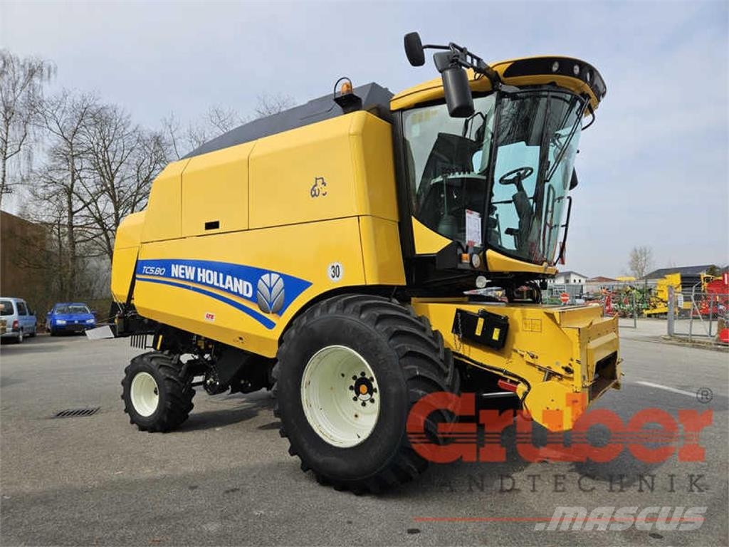 New Holland TC 5.80 Mietitrebbiatrici