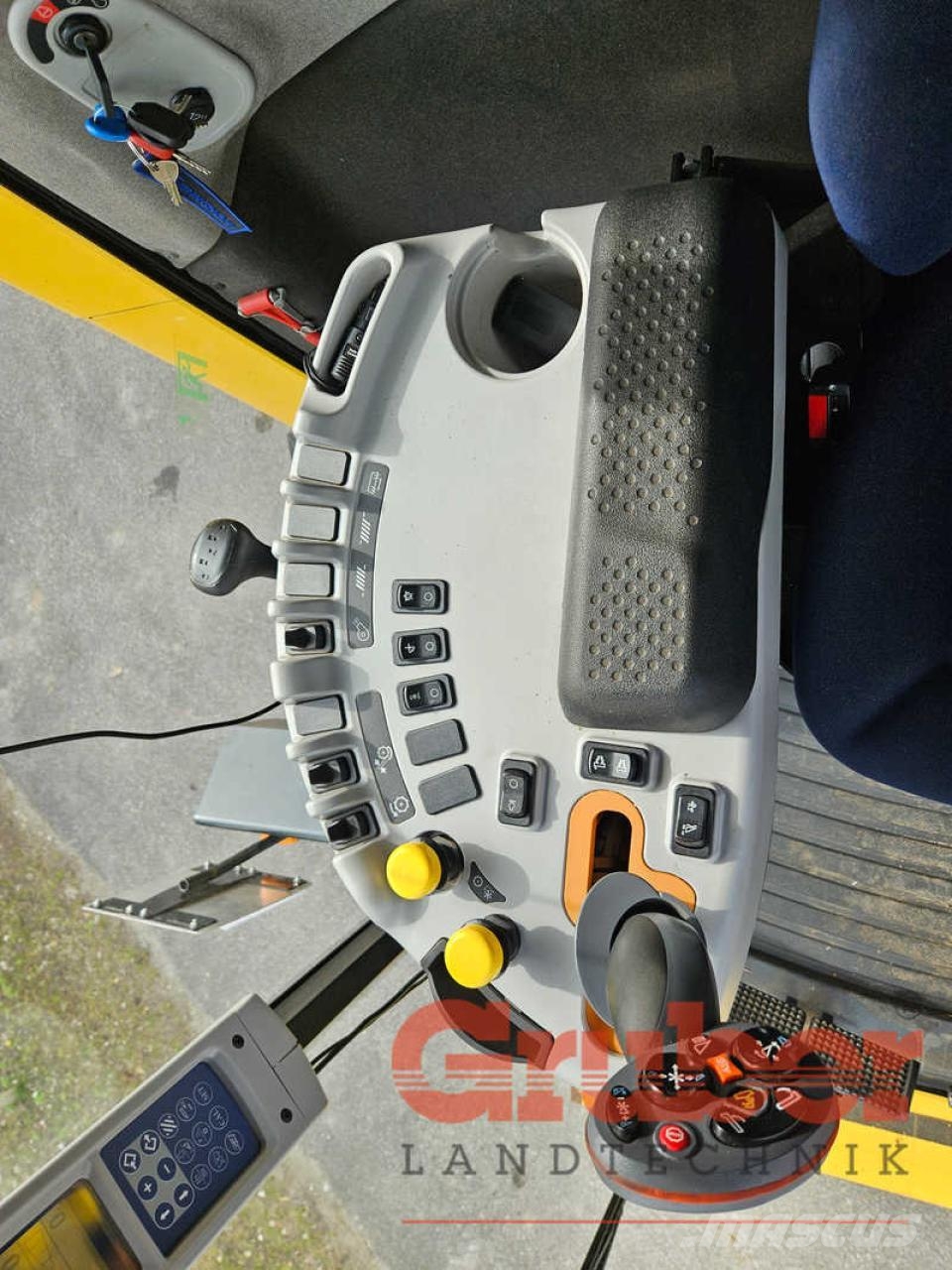 New Holland TC 5.80 Mietitrebbiatrici