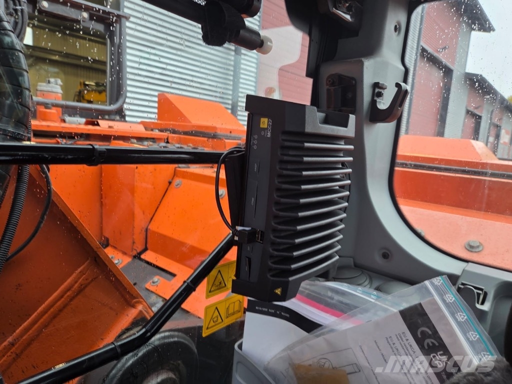 Hitachi ZX 225 USR LC-7 / Pyörittäjä, Novatron 3D, Ym! Raupenbagger