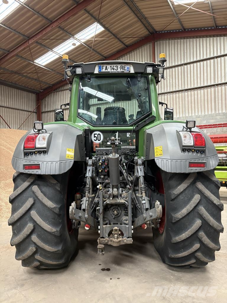 Fendt 826 VARIO PROFI + Traktorid