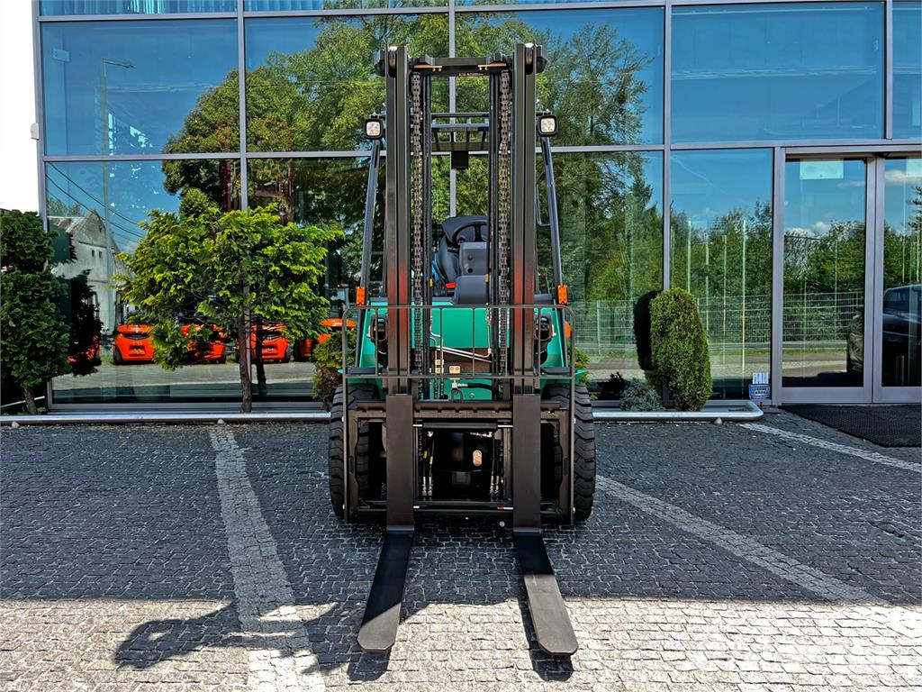 Mitsubishi FG30N LPG heftrucks