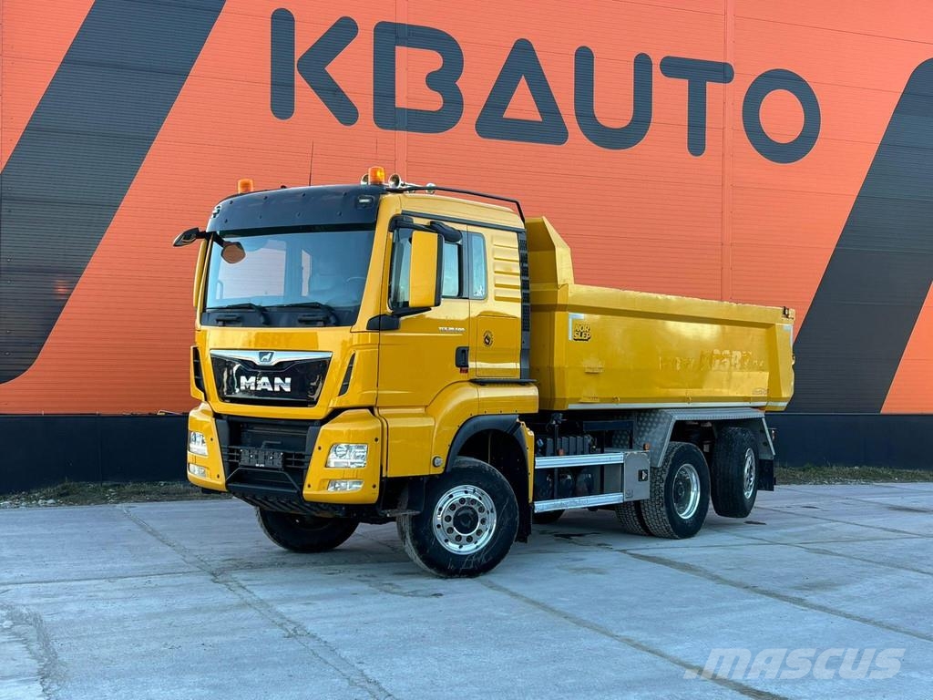 MAN TGS 28.500 6x4*4 BOX L=4957 mm Pašizgāzējs