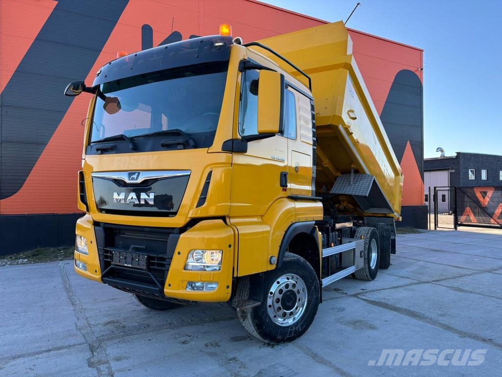 MAN TGS 28.500 6x4*4 BOX L=4957 mm Pašizgāzējs