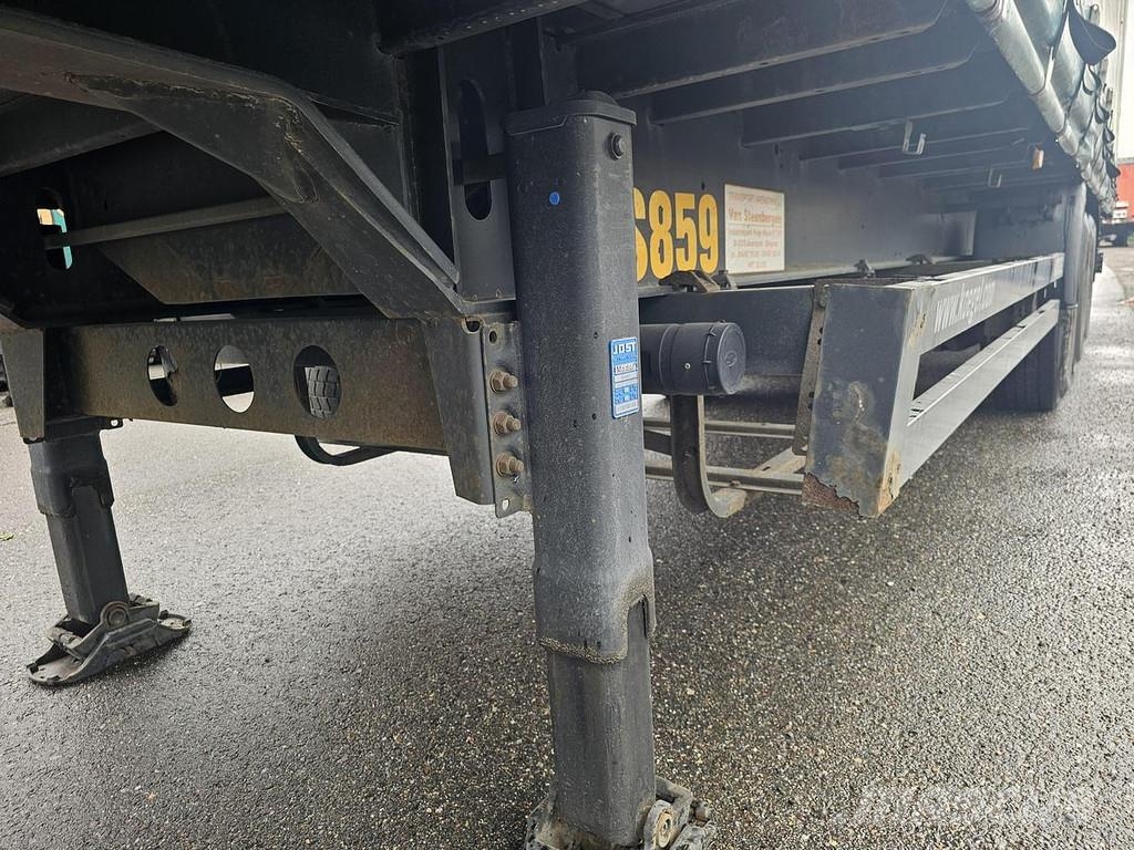 Kögel SN 24 -SLIDING ROOF- COIL - SAF DISC. Semirremolques de caja de lona