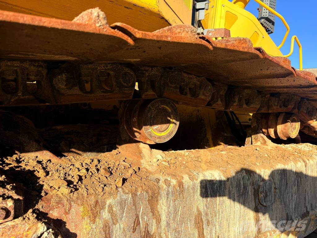 Komatsu D 61 PX-23 Buldožeri guseničari