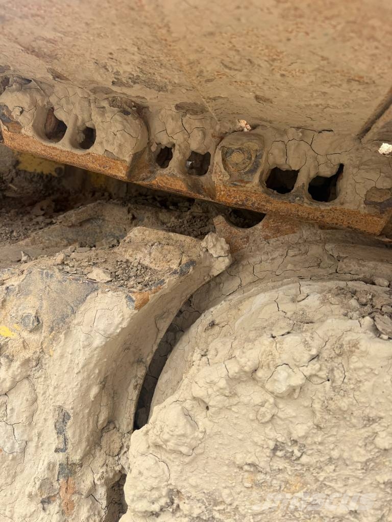 Komatsu D 61 PX-23 Buldožeri gusjeničari