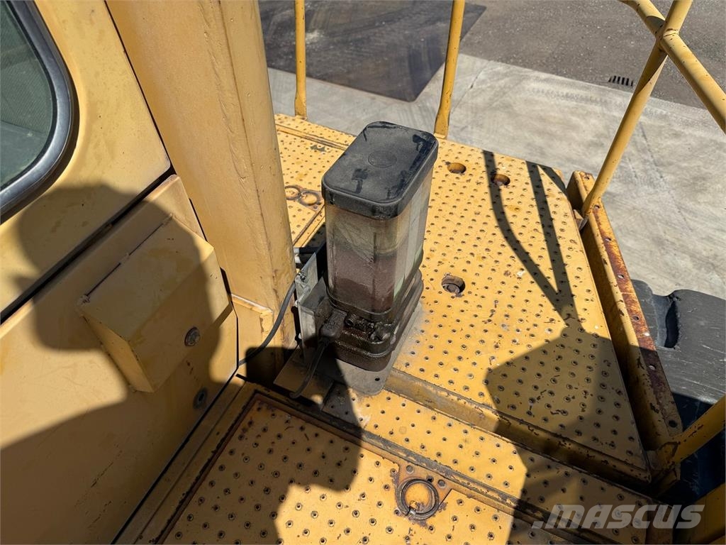 CAT 988F-2 Wielladers