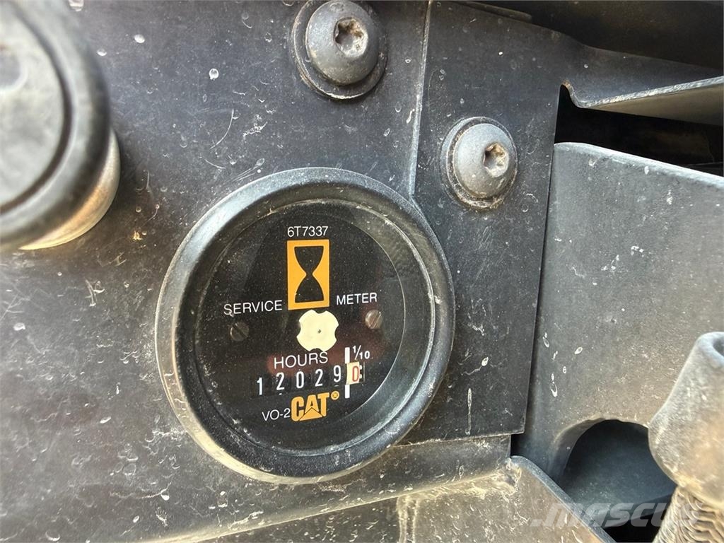 CAT 988F-2 Wielladers
