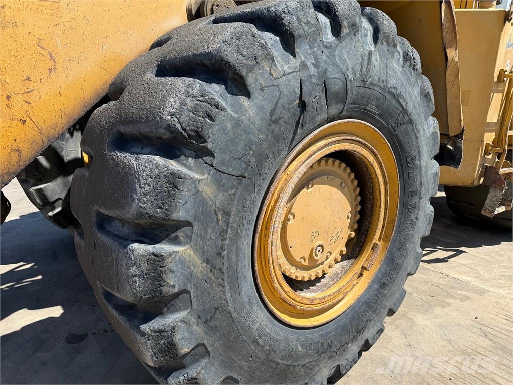 CAT 988F-2 Wielladers