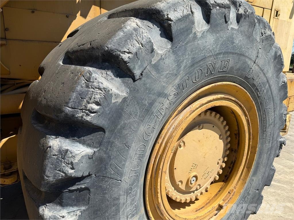 CAT 988F-2 Wielladers