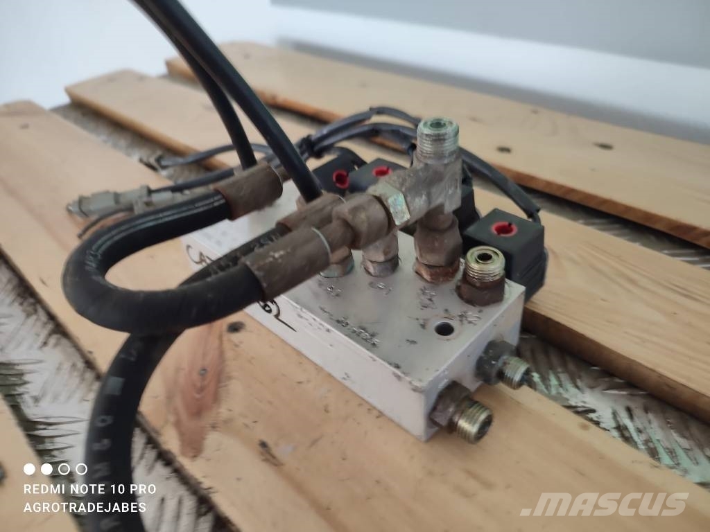 CAT 8F4526B Cat TH 62 Hydraulic Valve Hydraulik