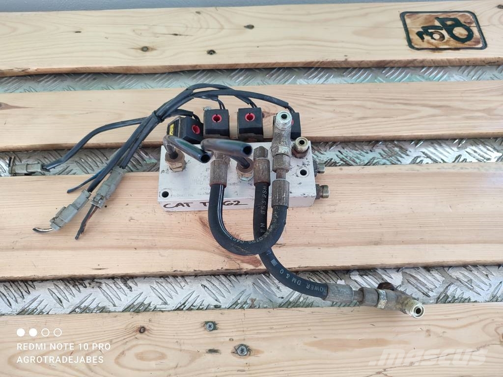 CAT 8F4526B Cat TH 62 Hydraulic Valve Hydraulik