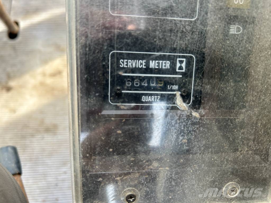 Hitachi EX 60 حفارات صغيرة أقل من 7 طن (حفارات صغيرة)