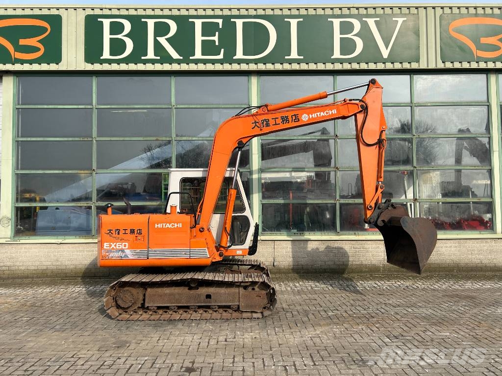 Hitachi EX 60 حفارات صغيرة أقل من 7 طن (حفارات صغيرة)