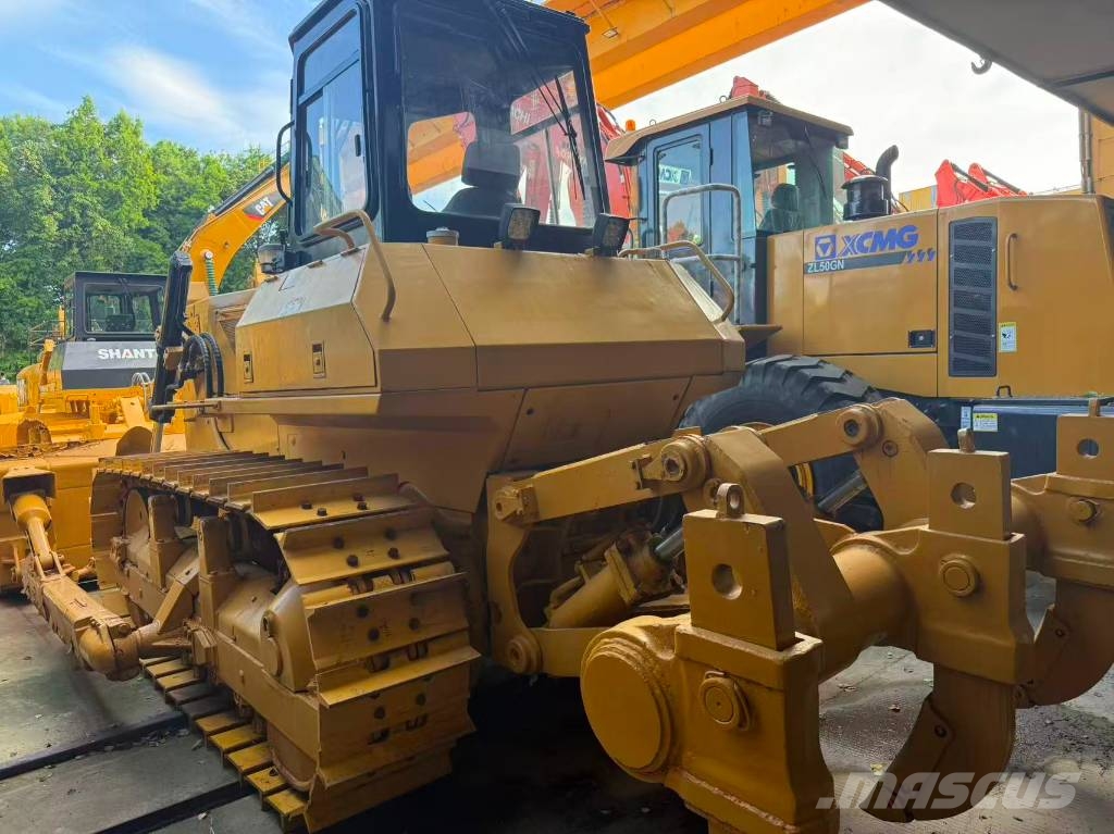 CAT D7G Kāpurķēžu buldozeri
