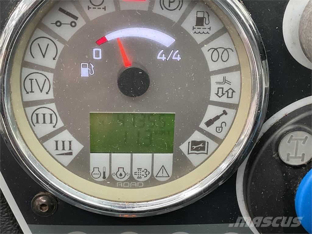 CLAAS Scorpion 6030 Varipower مناولات متداخلة