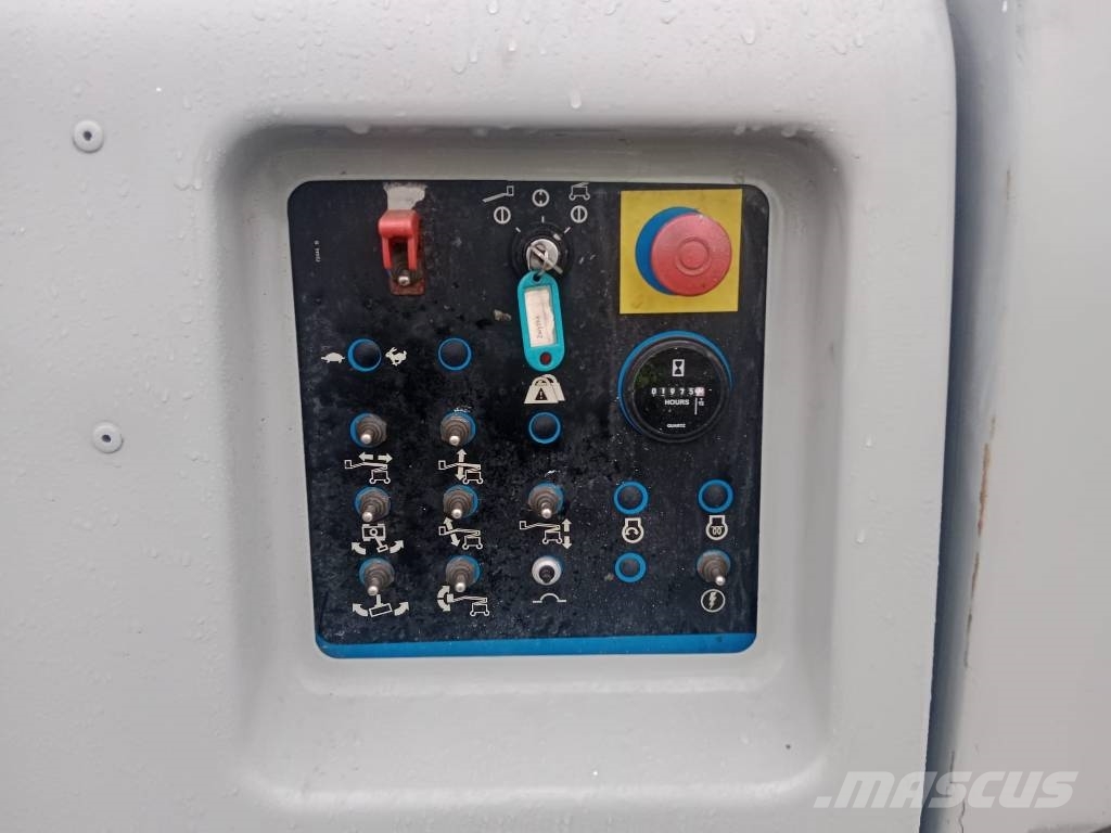 Genie Z 45/25 曲臂高空工作平台