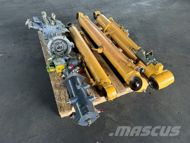 LiuGong CLG 908 D HYDRAULIC PARTS Hidráulicos