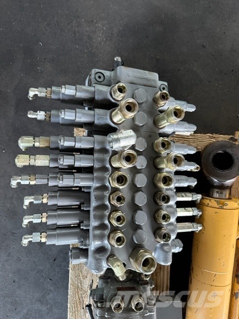 LiuGong CLG 908 D HYDRAULIC PARTS Hidráulicos