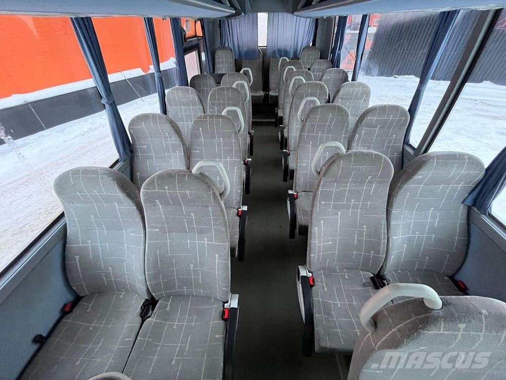 Isuzu Turquoise 36 SEATS / AC Intercitybussen