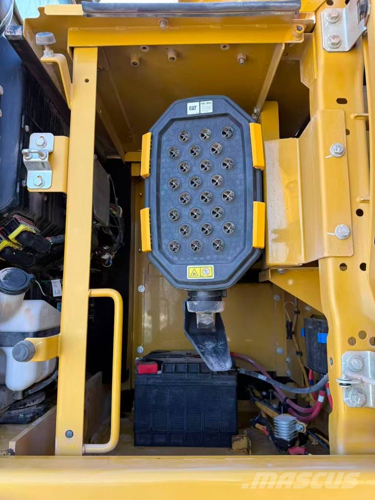 CAT 336gc Kāpurķēžu ekskavatori