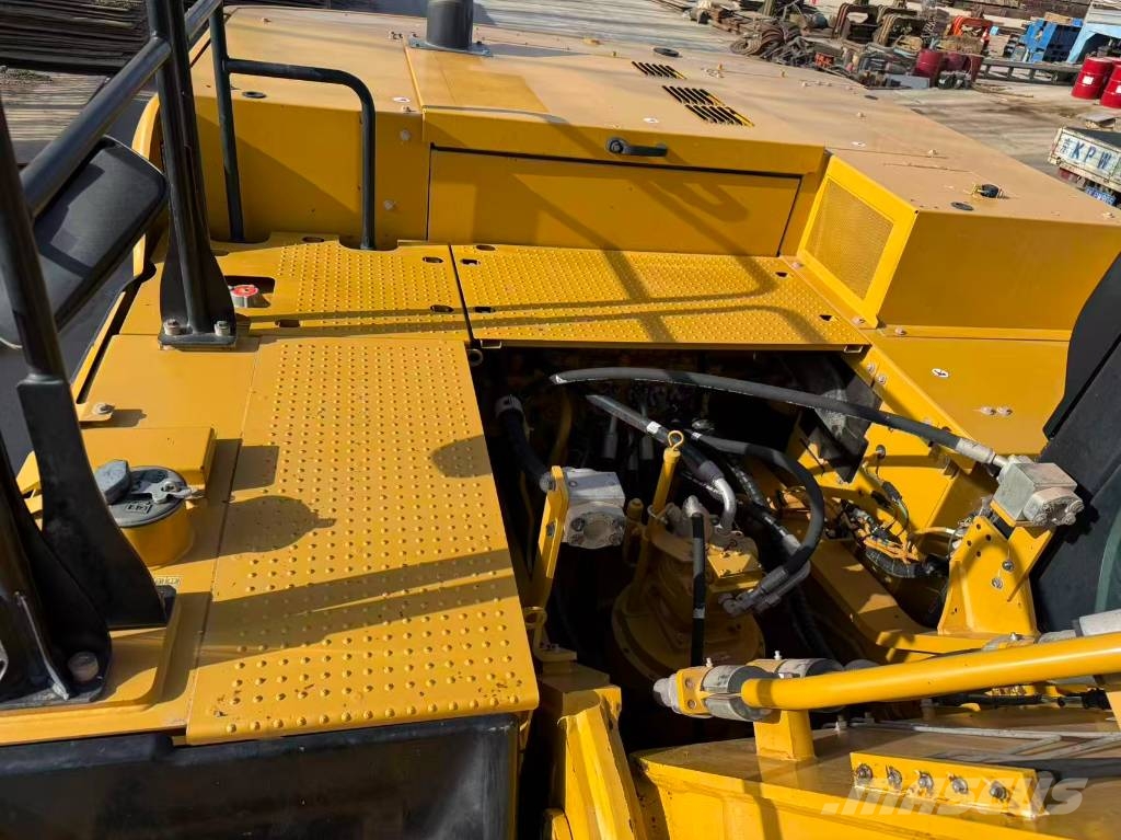 CAT 336gc Kāpurķēžu ekskavatori