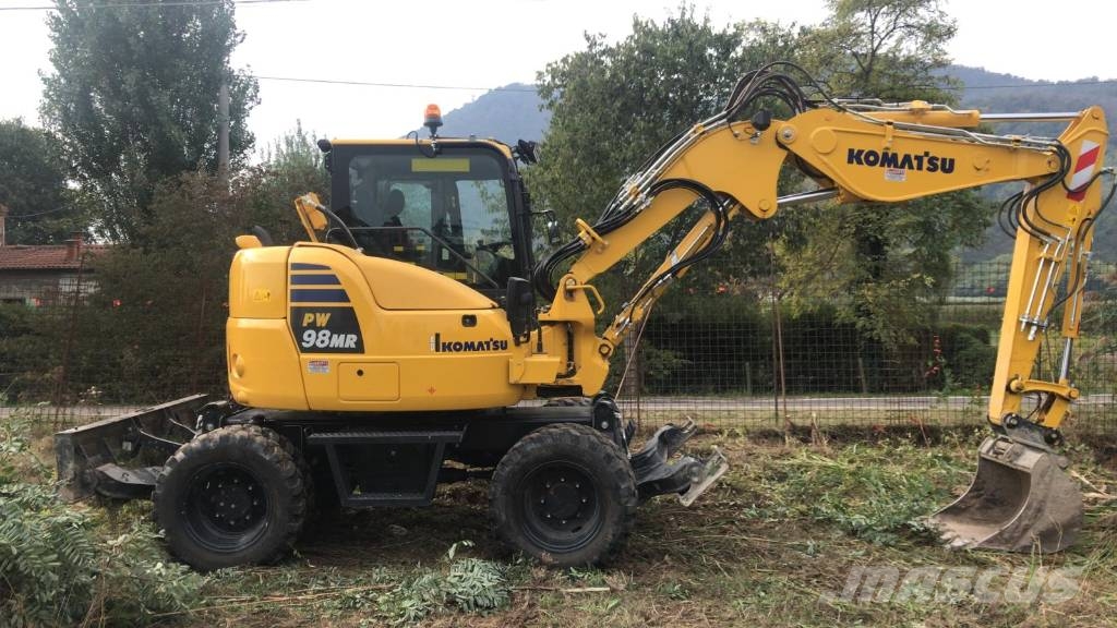 Komatsu PW 98 MR-10 Wheeled excavators