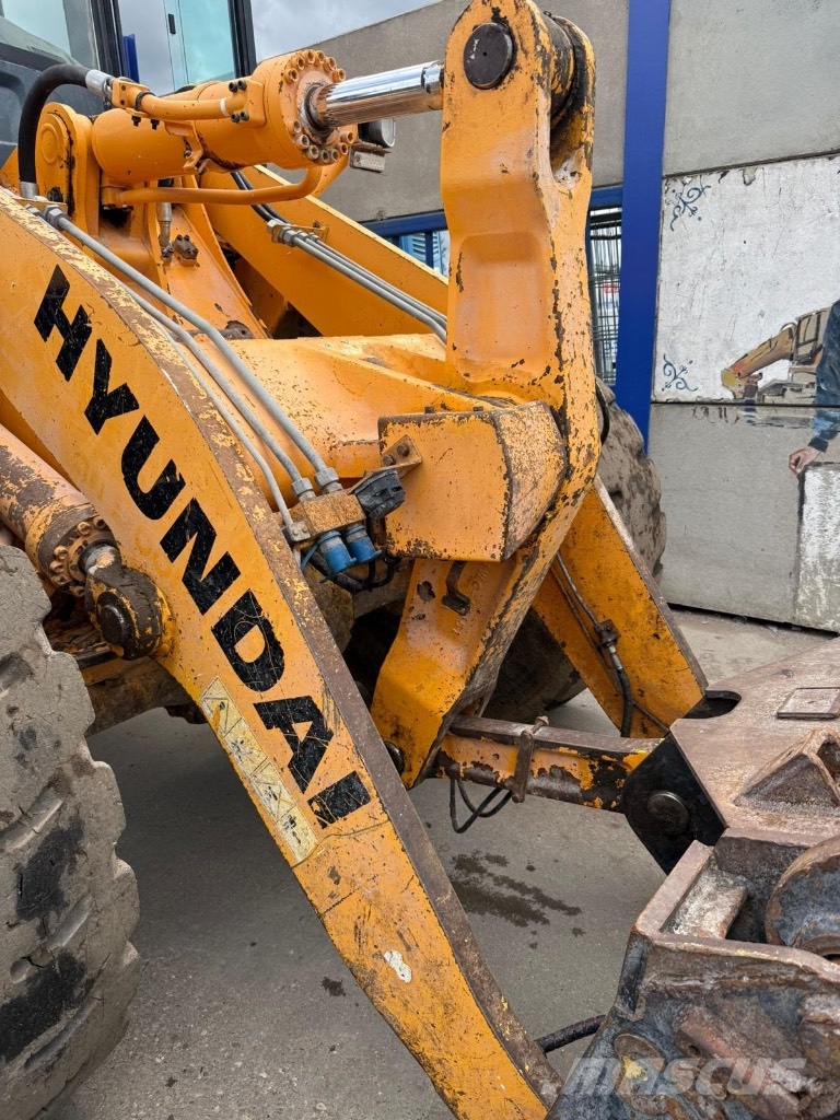 Hyundai HL 955 A Wheel loaders