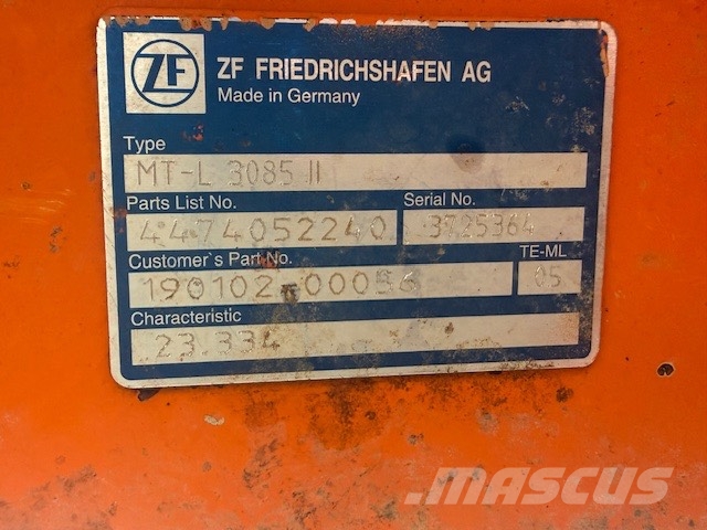Doosan DL 250-5 FRONT AXLES Оси