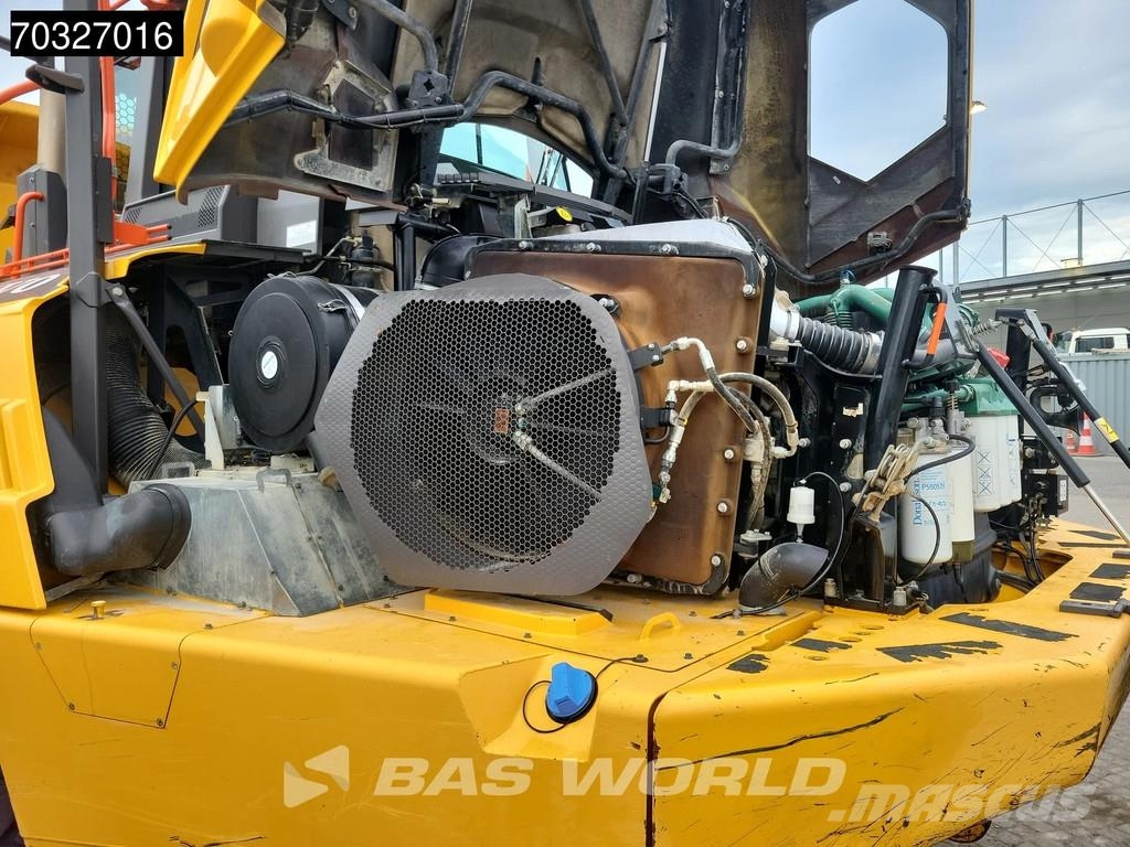 Volvo A60 H Full Service History - CE ساحبات مفصلية