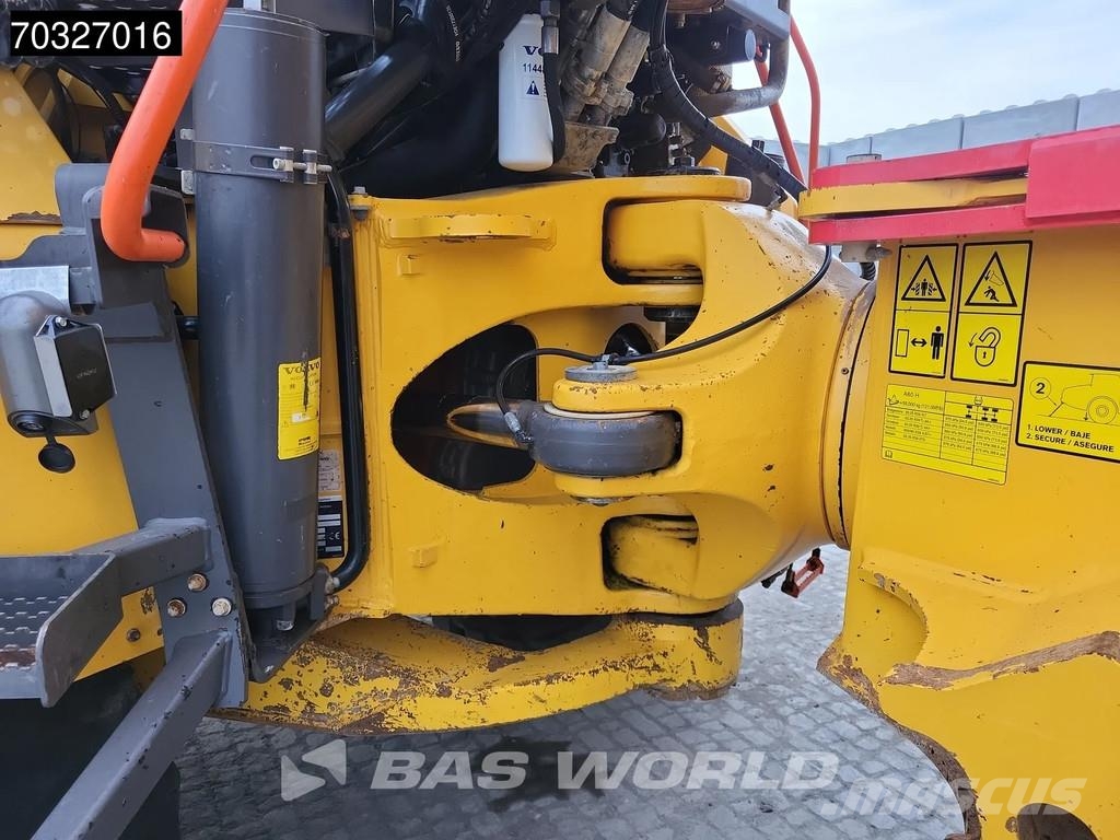 Volvo A60 H Full Service History - CE ساحبات مفصلية