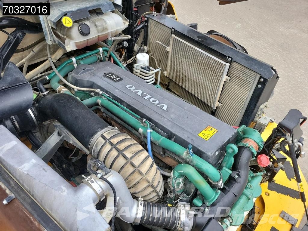Volvo A60 H Full Service History - CE ساحبات مفصلية
