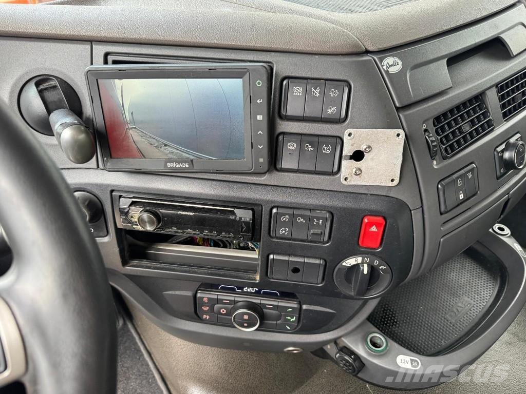 DAF XF 450 4X2 EURO 6 MEGA Tractores (camiões)