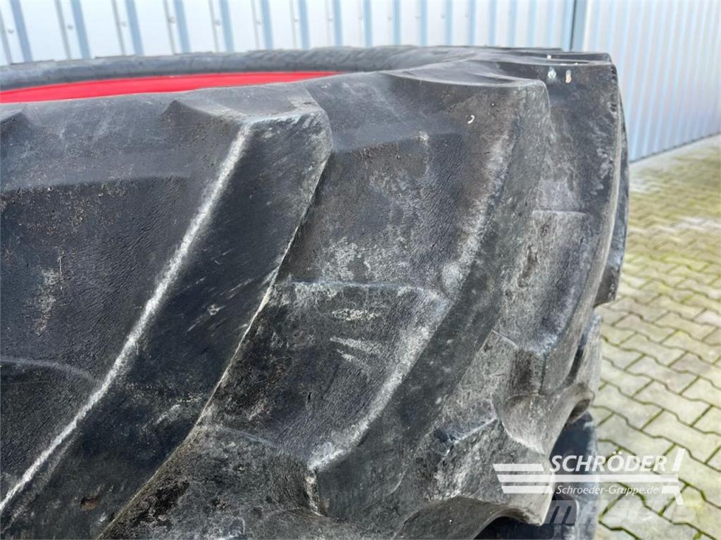 Fendt 2X 540/65 R28 / 2X 650/65 R38 Pneumatiky, kolesá a ráfiky
