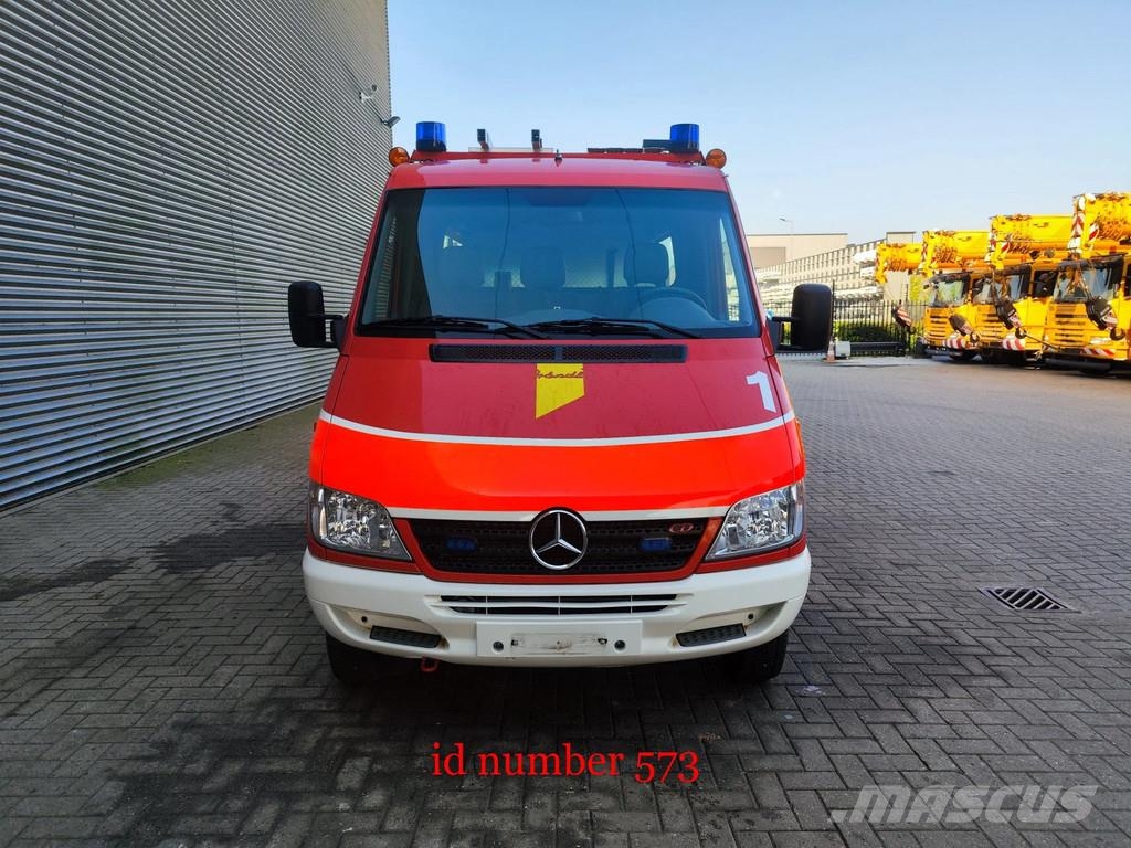 Mercedes-Benz Sprinter 416 CDI 4x4 Camiones de bomberos