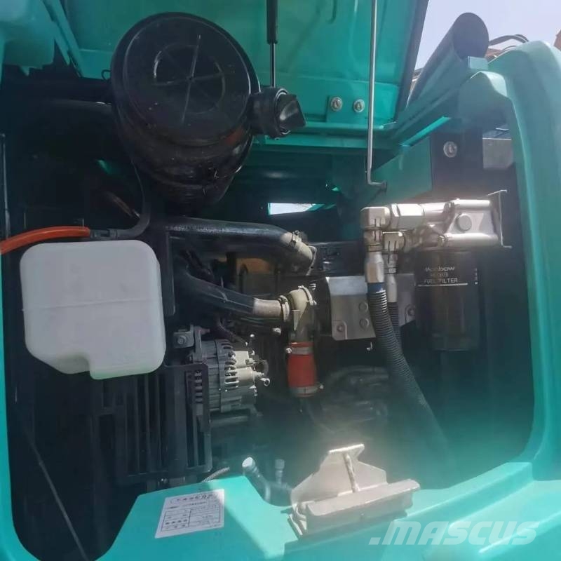 Kobelco SK 75 중형굴삭기 7톤-28톤